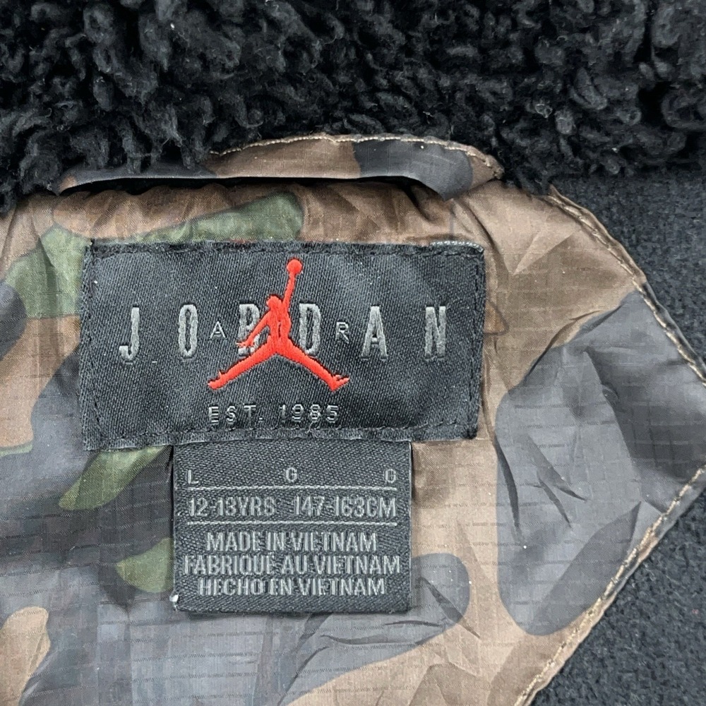 Air Jordan Puffer Jacket Boys Large Green Cano Full Zip Hooded Youth Jumpman‎ * - Picture 3 of 13